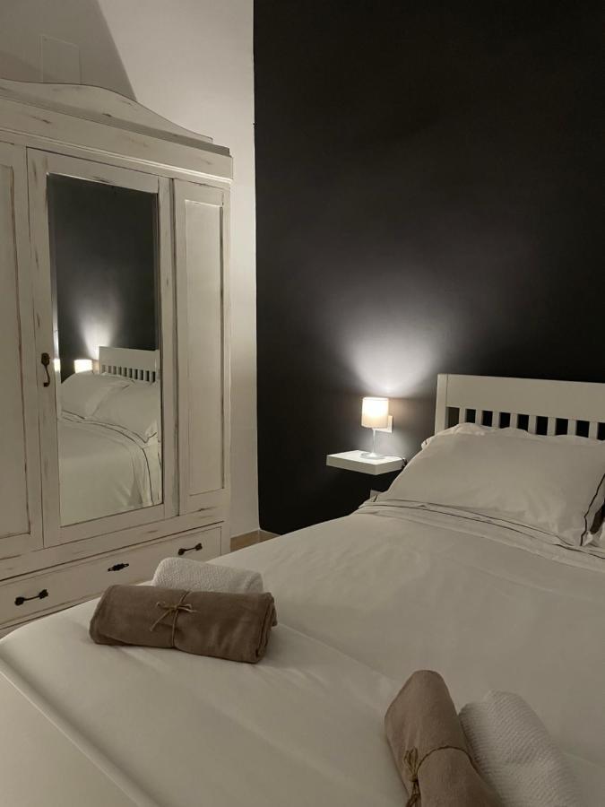 Apartment 22 *